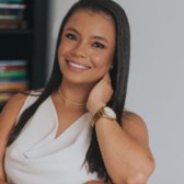Dra. Danielle Costa